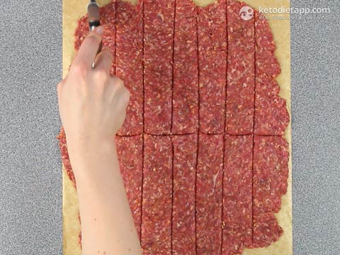 Homemade Beef Jerky (low-carb, keto, primal) Soft & Tender Homemade Beef Jerky