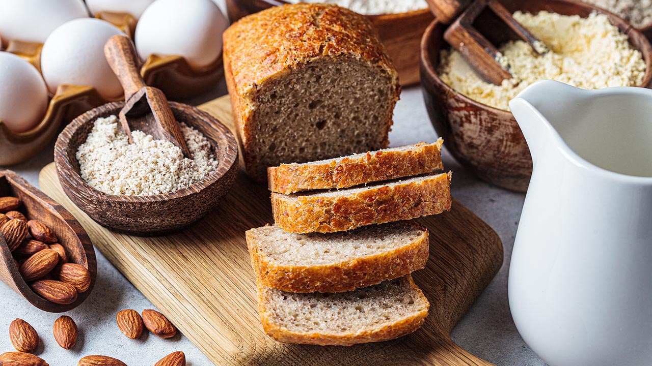 Breaking Up with Bread: Your Comprehensive Guide to Low-Carb Alternatives Breaking Up with Bread: Your Comprehensive Guide to Low-Carb Alternatives