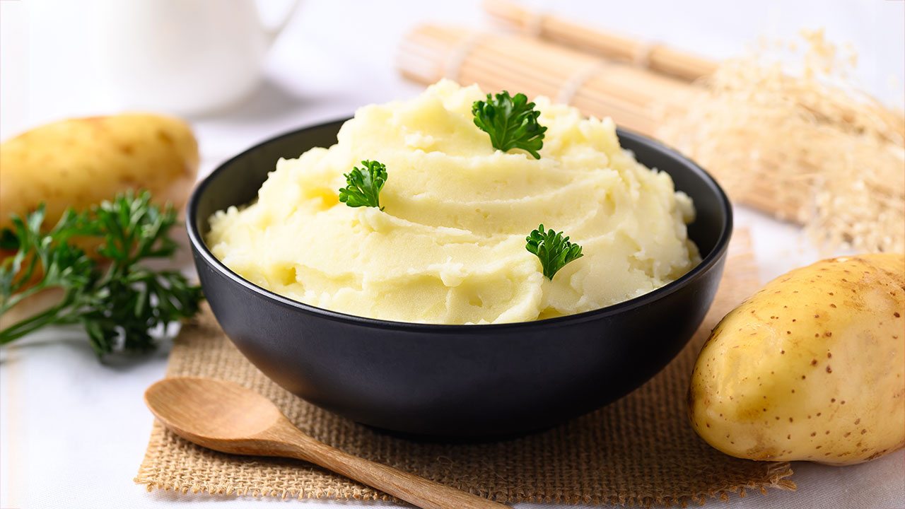 Swap the Spuds: 13 Low-Carb Alternatives to Potatoes Swap the Spuds: 13 Low-Carb Alternatives to Potatoes