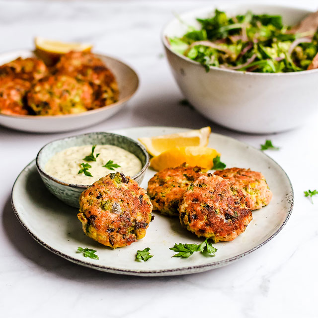 15 Easy High-Protein Low-Carb Lunches You Can Make Ahead