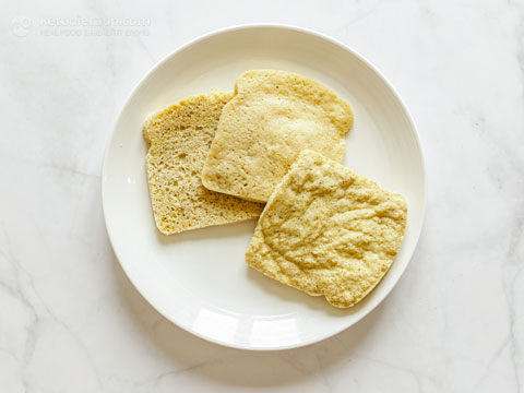 90 Second Keto Bread