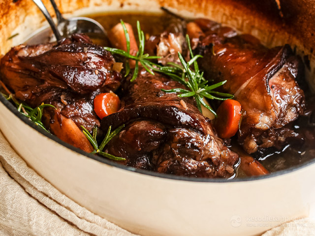 Low-Carb Braised Lamb Shanks