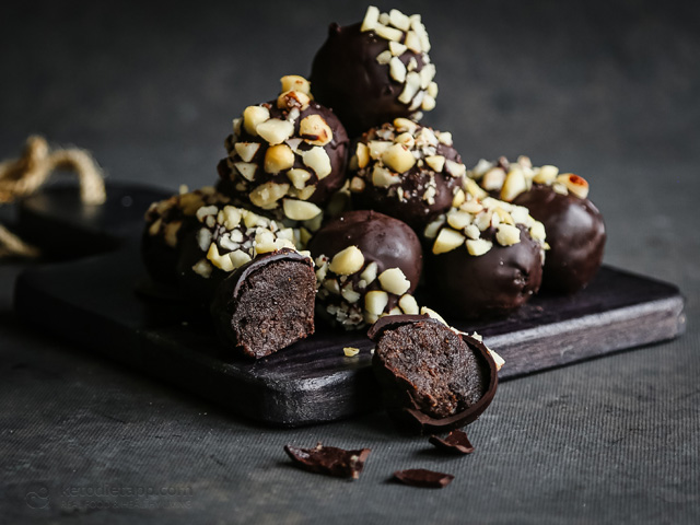 Keto Chocolate Brownie Truffles