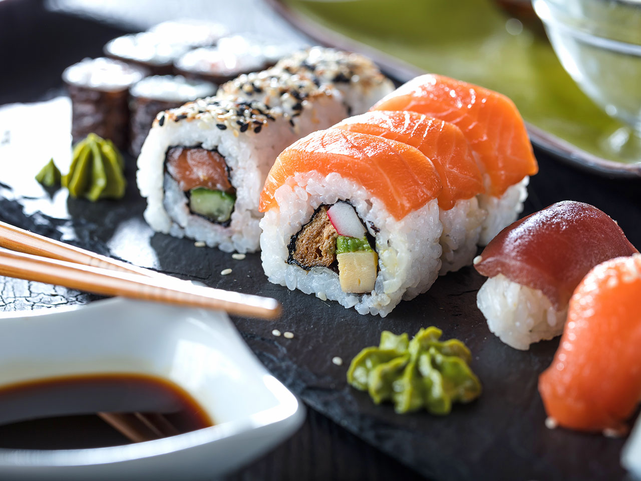 Crafting the Perfect Low-Carb Sushi: 8 Rice-Free Alternatives