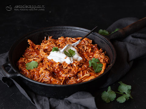 Low-Carb Sweet & Smoky Pulled Chicken (keto, paleo, grain-free) Low-Carb Sweet & Smoky Pulled Chicken