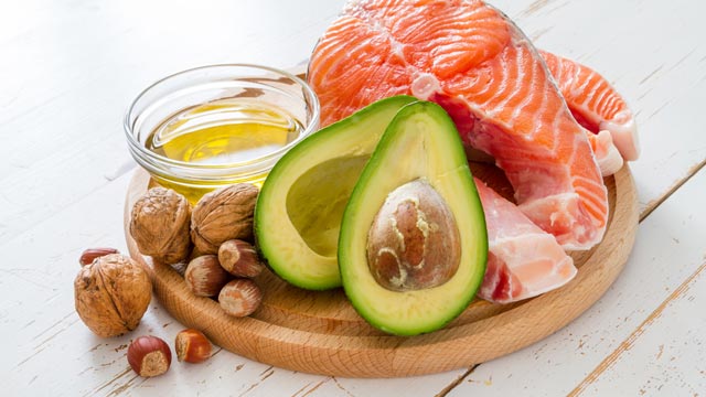 All you need to know about fat on a low-carb ketogenic diet Complete Guide to Fats & Oils on a Low-Carb Ketogenic Diet