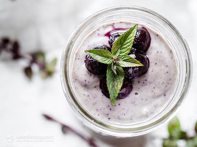 Keto Blueberry Breakfast Smoothie